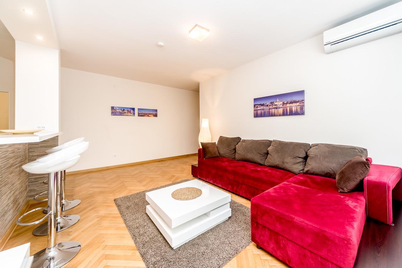 Apartments King Milan, City Center Belgrad Exterior foto